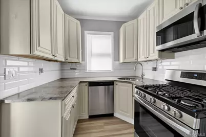 276 Revere Avenue, Bronx, NY 10465 - Photo 12