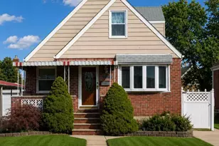 56-43 195th St, Fresh Meadows, NY 11365 - Photo 1