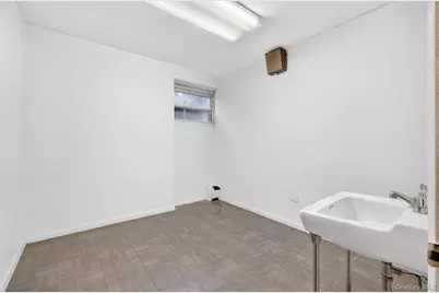 4370 Kissena Boulevard #Ste L, Flushing, NY 11355 - Photo 10