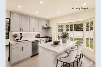 15 Locust Road, Old Bethpage, NY 11804 - Photo 8