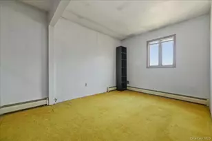 418 Myrtle Ave, West Islip, NY 11795 - Photo 20