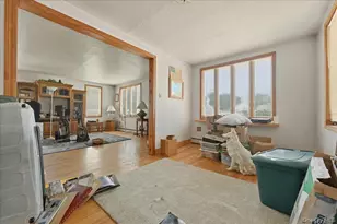 418 Myrtle Ave, West Islip, NY 11795 - Photo 10