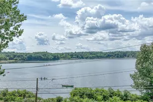 60 Hibiscus Cir, Hopewell Junction, NY 12533 - Photo 20