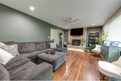 3 Settlers Path, Port Jefferson, NY 11777 - Photo 4