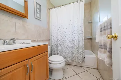 265 W Windsor Parkway, Oceanside, NY 11572 - Photo 14