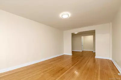 92-11 35th Avenue #5E, Jackson Heights, NY 11372 - Photo 4