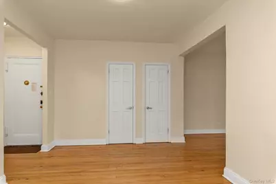 92-11 35th Avenue #5E, Jackson Heights, NY 11372 - Photo 6