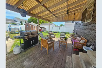 2207 Maple Street, Wantagh, NY 11793 - Photo 26