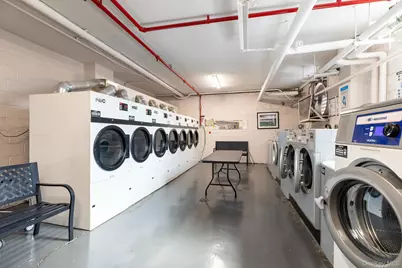 25 Knolls Crescent #4M, Bronx, NY 10463 - Photo 16