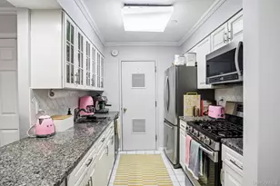 21 Lake St, White Plains, NY 10603 - Photo 12