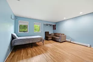 31 Sherwood Gate, Oyster Bay, NY 11771 - Photo 32