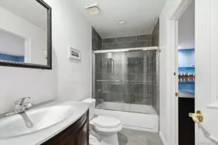 31 Sherwood Gate, Oyster Bay, NY 11771 - Photo 34