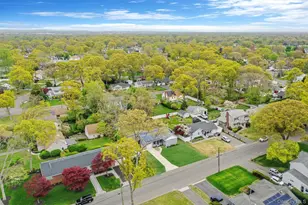535 Kime Ave, West Islip, NY 11795 - Photo 42