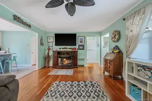 535 Kime Ave, West Islip, NY 11795 - Photo 12