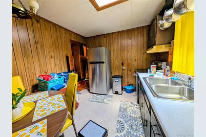 582 Lake Shore Lane, Narrowsburg, NY 12764 - Photo 6