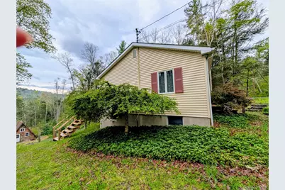 582 Lake Shore Lane, Narrowsburg, NY 12764 - Photo 12