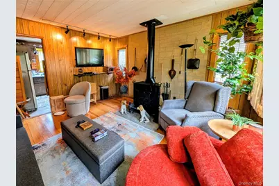582 Lake Shore Lane, Narrowsburg, NY 12764 - Photo 4