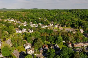 7 Canal St, Claverack, NY 12565 - Photo 2