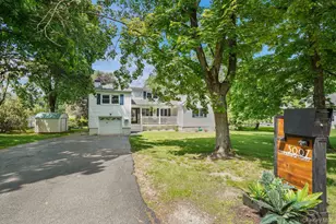3007 Clearview St, Yorktown Heights, NY 10598 - Photo 34