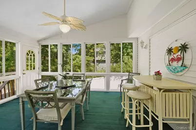 3007 Clearview Street, Yorktown Heights, NY 10598 - Photo 22