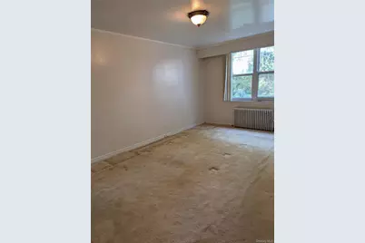 207-11 Hillside Avenue, Queens Village, NY 11427 - Photo 6