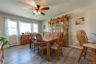 43 Spruce Pl, Lindenhurst, NY 11757 - Photo 6