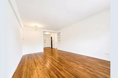 213-06 75 Avenue #2-O, Oakland Gardens, NY 11364 - Photo 4