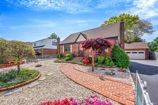 150 Connecticut Ave, Massapequa, NY 11758 - Photo 2