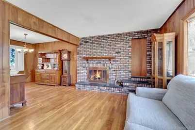 211 Lynbrook Street, Islip Terrace, NY 11752 - Photo 8