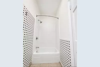 837 Jennings Street, Bronx, NY 10459 - Photo 2