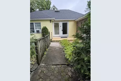 45 S Middletown Road, Pearl River, NY 10965 - Photo 2
