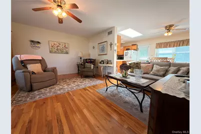 3 Primrose Lane #3, North Babylon, NY 11703 - Photo 2