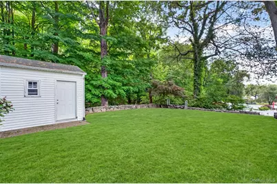 27 Meadow Road, Montrose, NY 10548 - Photo 24