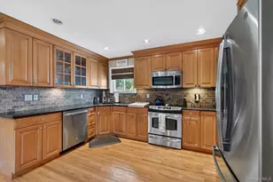 27 Meadow Rd, Montrose, NY 10548 - Photo 8