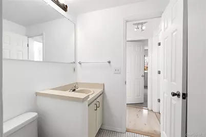 92 Wauwepex Trail, Ridge, NY 11961 - Photo 16