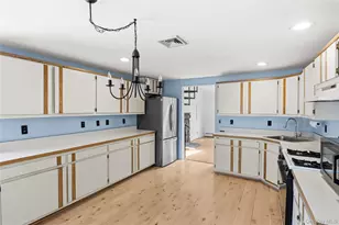 92 Wauwepex Trail, Ridge, NY 11961 - Photo 18