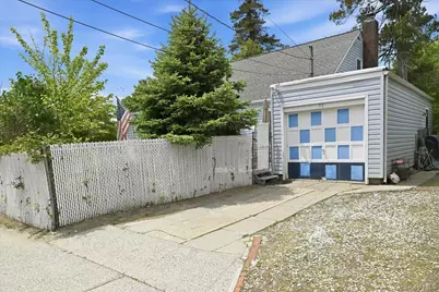 53 Edgeworth Street, Valley Stream, NY 11581 - Photo 28