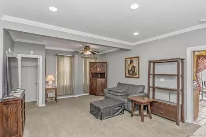 38 Wood Street, Lynbrook, NY 11563 - Photo 2