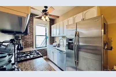 160-15 Powells Cove Boulevard #A101, Whitestone, NY 11357 - Photo 8