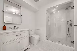32 Valimar Blvd, White Plains, NY 10603 - Photo 24