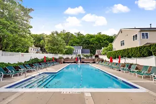 32 Valimar Blvd, White Plains, NY 10603 - Photo 32