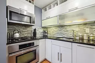 200 Centre Ave, New Rochelle, NY 10805 - Photo 10