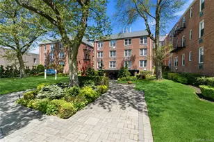 16 Main St, East Rockaway, NY 11518 - Photo 2