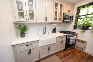 112-25 34th Ave, Corona, NY 11368 - Photo 18