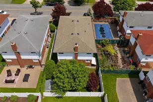 149-38 81st St, Howard Beach, NY 11414 - Photo 20