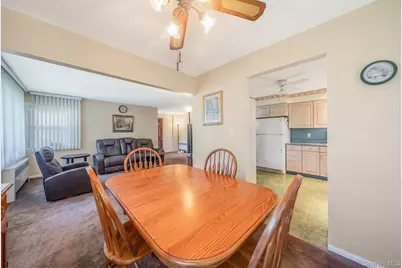 508 Davis Street, North Babylon, NY 11703 - Photo 10
