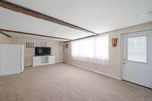 508 Davis St, North Babylon, NY 11703 - Photo 20