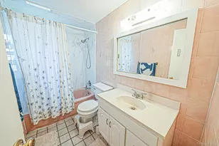 508 Davis St, North Babylon, NY 11703 - Photo 14