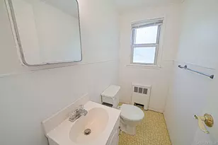 508 Davis St, North Babylon, NY 11703 - Photo 16