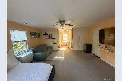 58 Flanders Boulevard, Riverhead, NY 11901 - Photo 6